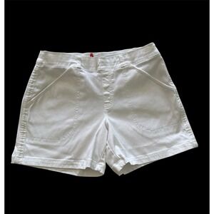 SPANX Twill Stretch Shorts White Sz L Pull On Back Pockets Mid Rise Coastal